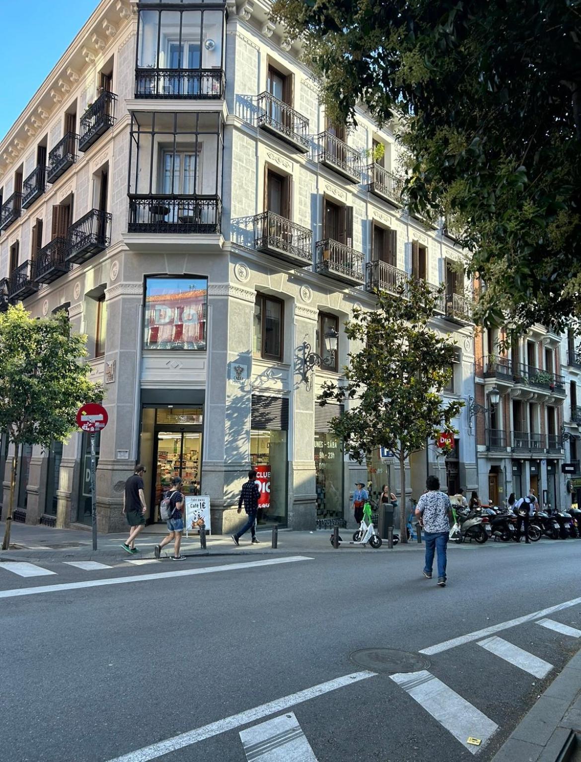 Room In Plaza Mayor Μαδρίτη Εξωτερικό φωτογραφία